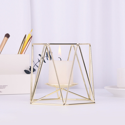 Hot Sale The New Candle Holder Luxury Wedding Candle Holder Stand  Metal Candlestick