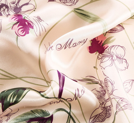 Eco Friendly Pure Lightweight Silk Fabric  For Clothing Or Pillowcase