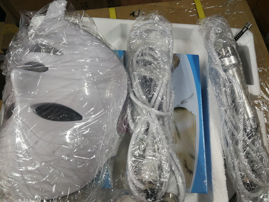 2021 New type beauty machine skin care oxygen facial machine  7 in 1 hydra dermabrasion skin care machine